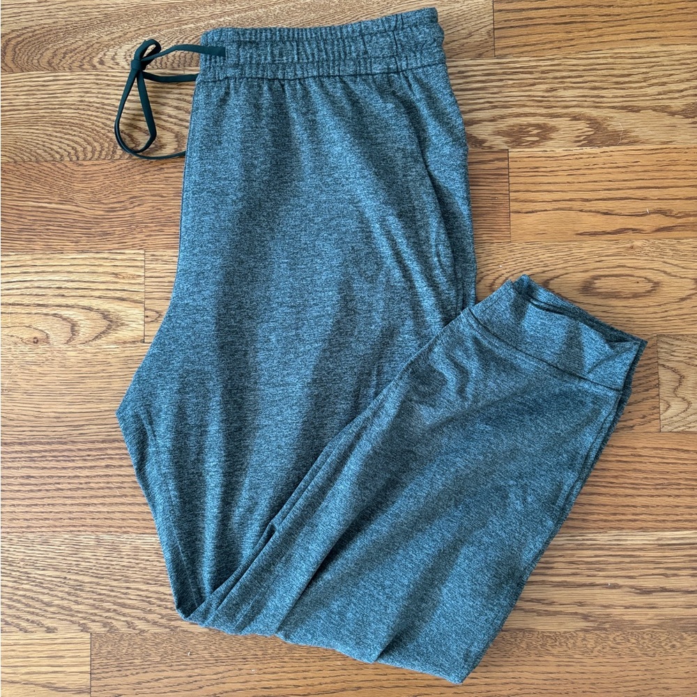 Lululemon soft jersey classic fit midrise jogger